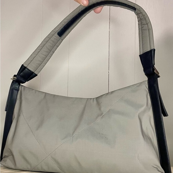 Salvatore Ferragamo Sport Shoulder Bag - Picture 2 of 9